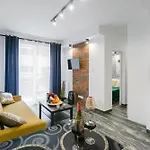 Lumina With Parking, Balcony *