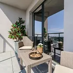 Apartamento Lumina With Parking, Balcony *