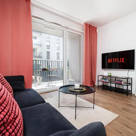 Lumina With Parking, Balcony Apartamento