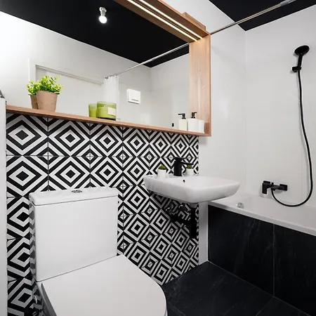 Lumina With Parking, Balcony Apartament *