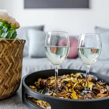 Apartament Lumina With Parking, Balcony