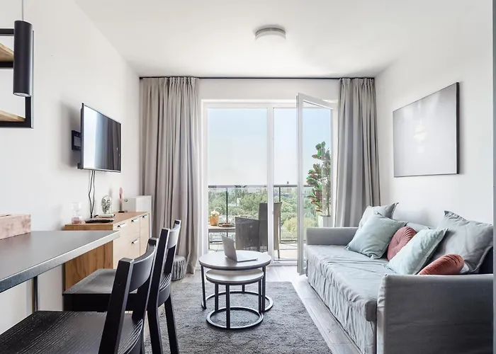 Lumina With Parking, Balcony