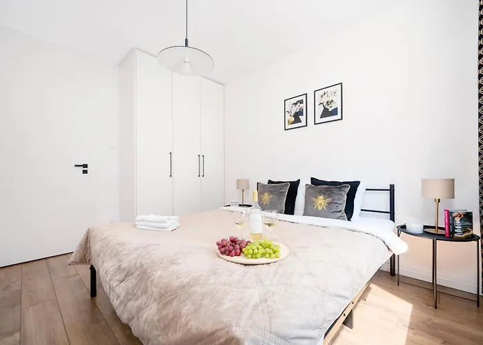 Lumina With Parking, Balcony Daire Łódź